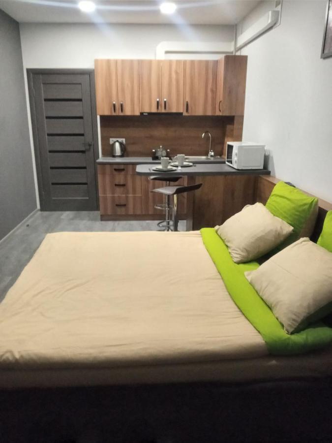 Apartment Yes 41 Uzhhorod Ngoại thất bức ảnh
