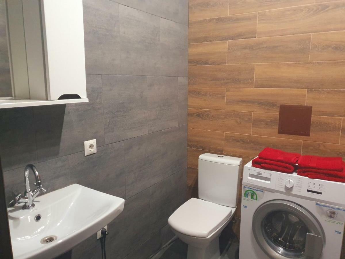 Apartment Yes 41 Uzhhorod Ngoại thất bức ảnh